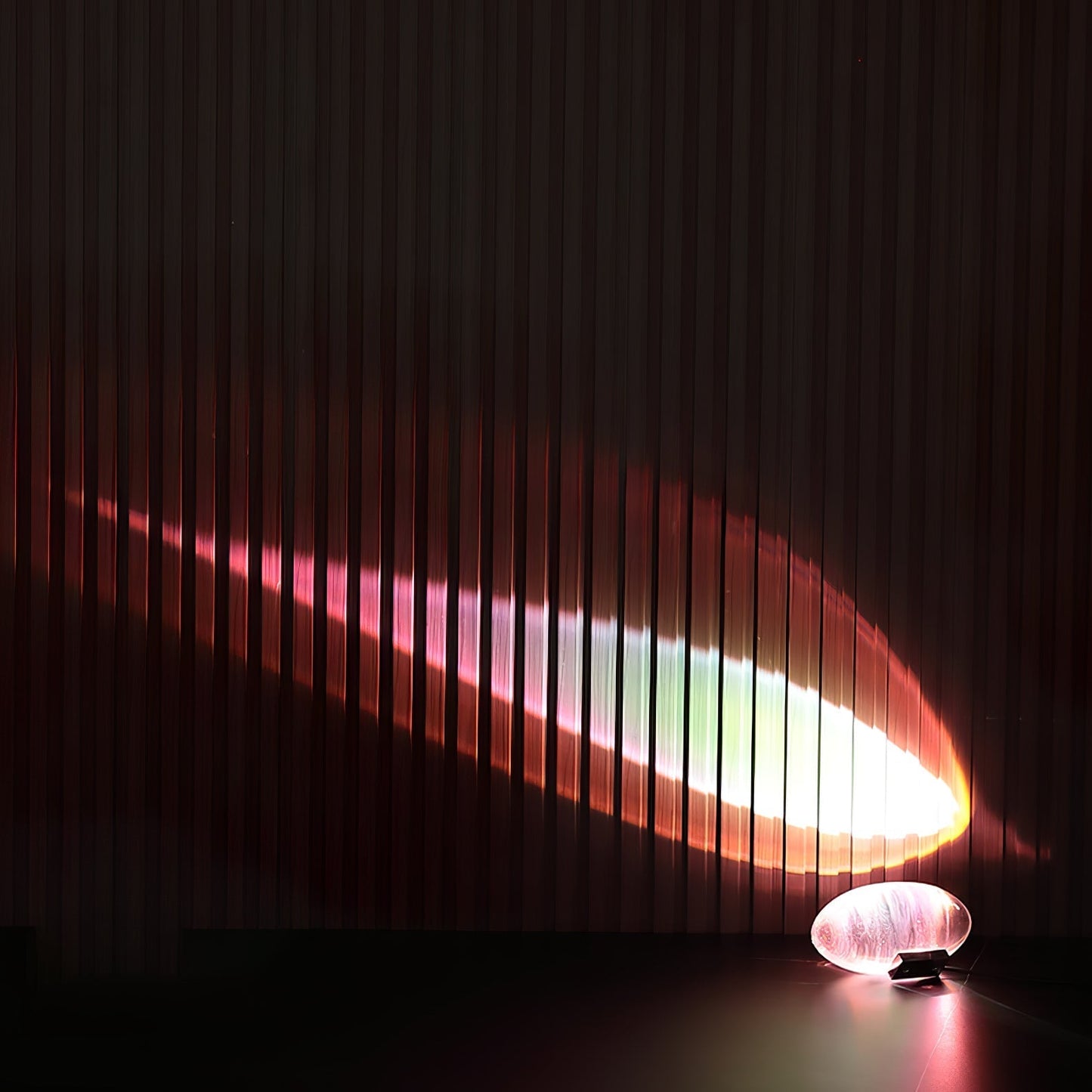 Vaelenoe | Sculptural Oval Crystal Stone Table Lamp