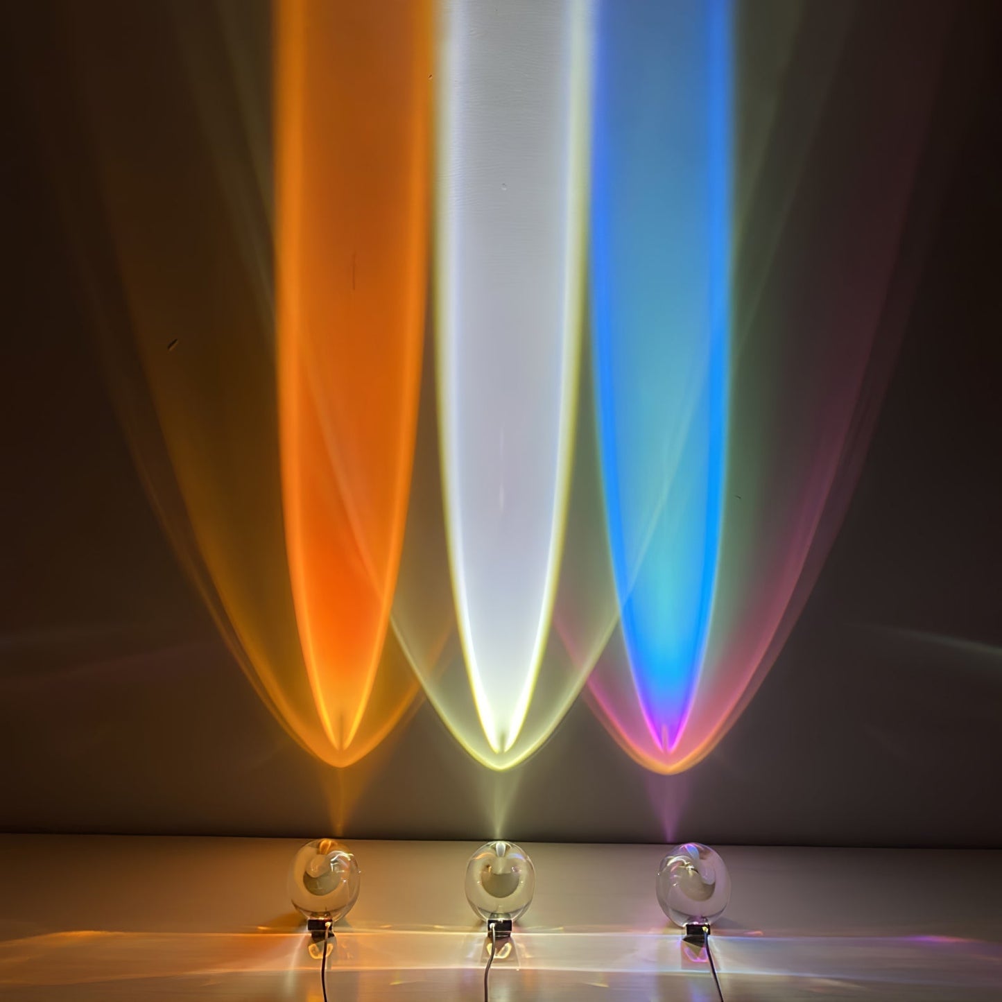 Vaelenoe | Sculptural Oval Crystal Stone Table Lamp