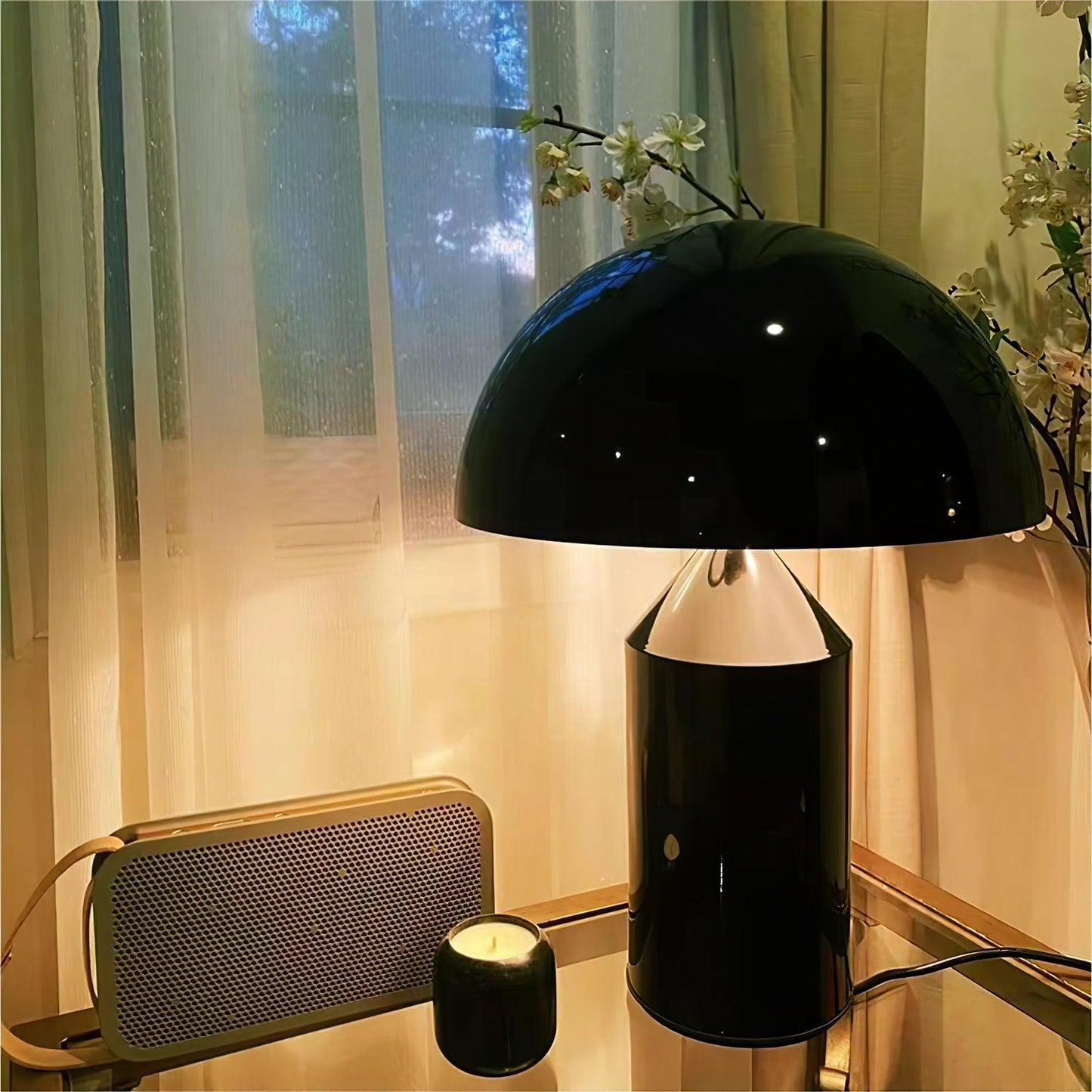 Zonthara | Avant Garde Geometric Sculptural Silhouette Metal Table Lamp