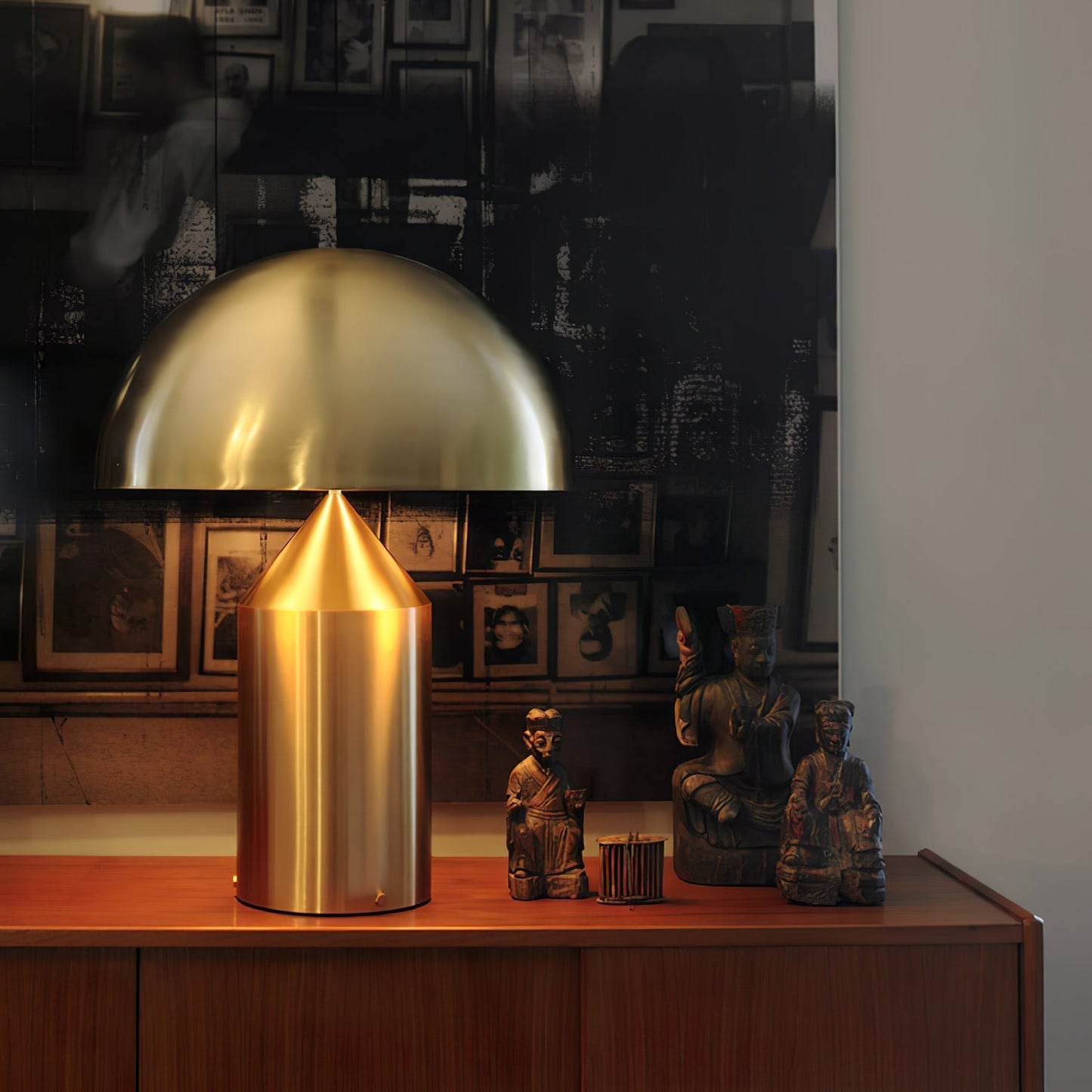 Zonthara | Avant Garde Geometric Sculptural Silhouette Metal Table Lamp