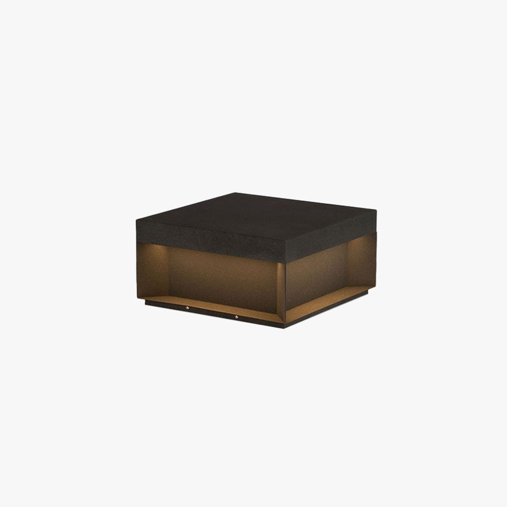 Vylno | Minimalist Geometric Column Solar Powered Outdoor Light