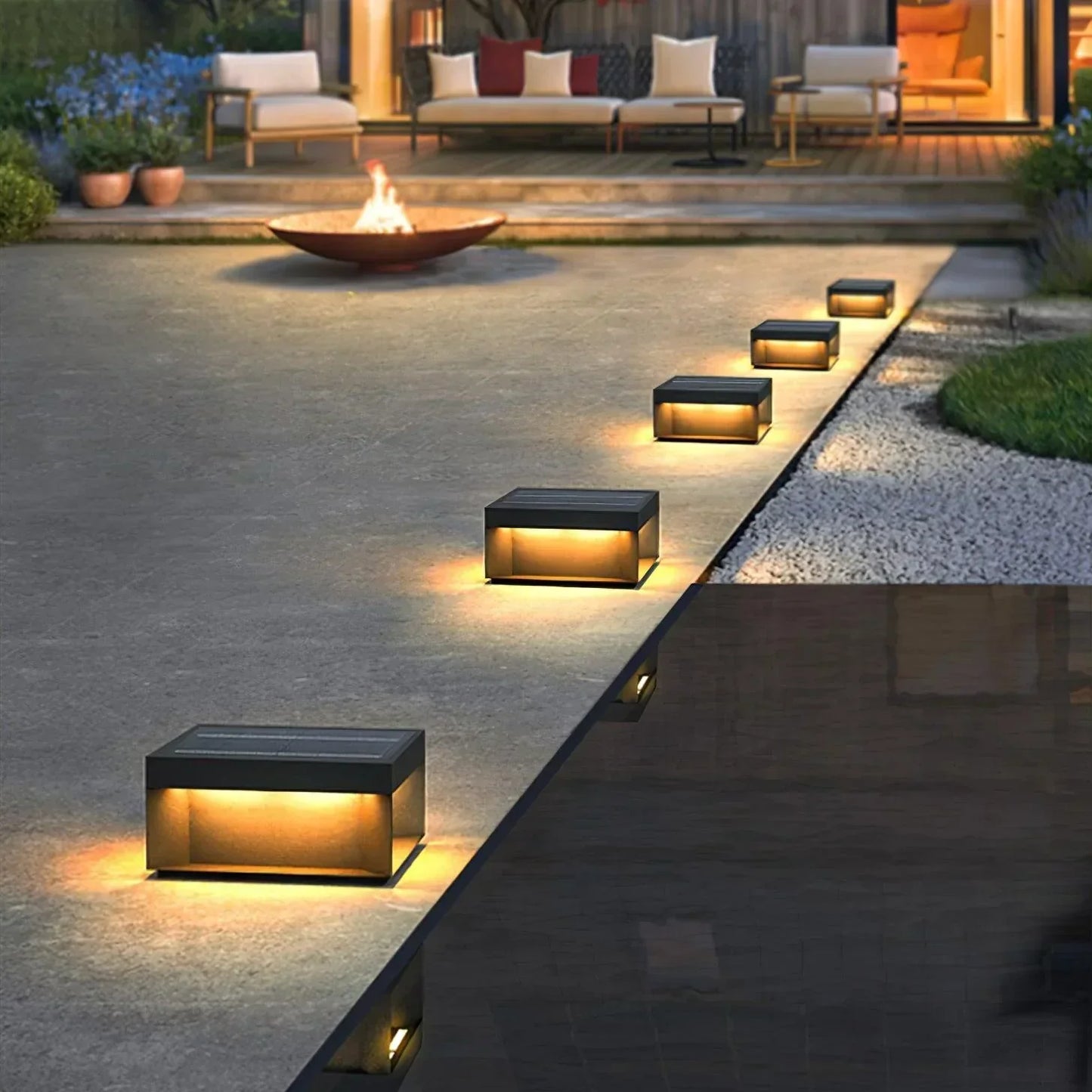 Vylno | Minimalist Geometric Column Solar Powered Outdoor Light