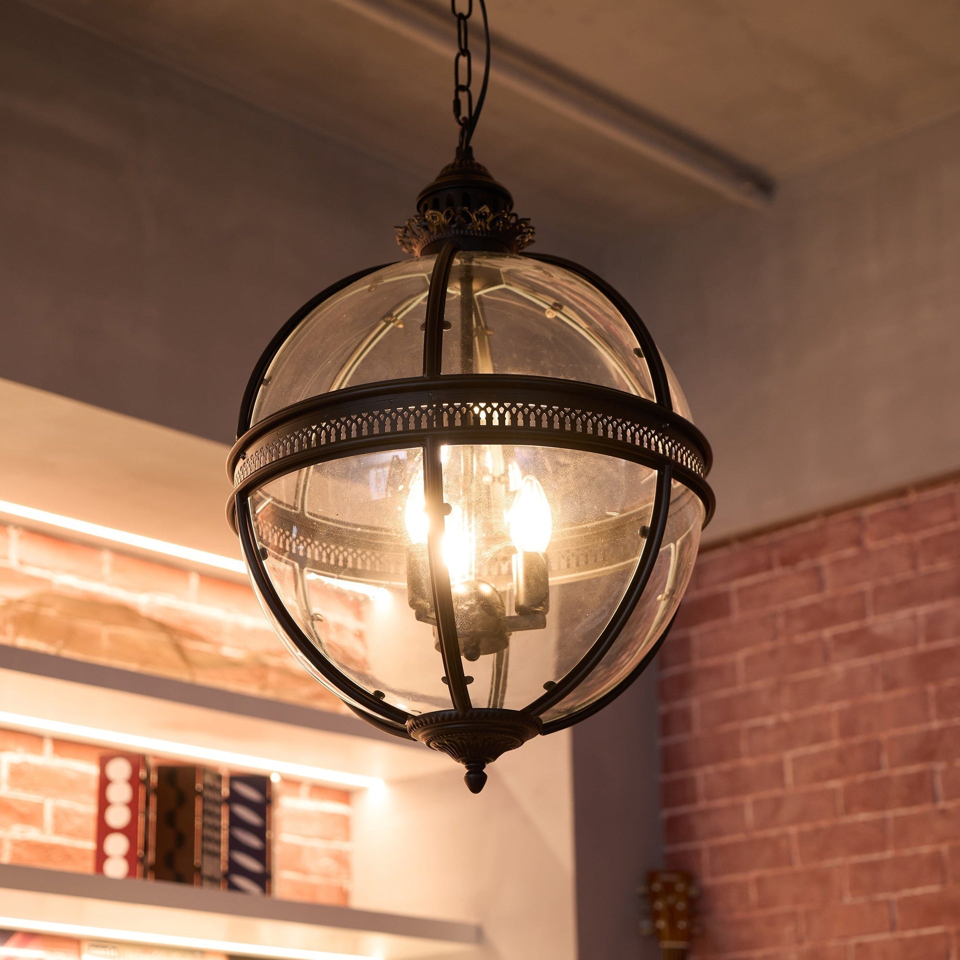 Vinse | Vintage Spherical Transparent Glass Pendant Light