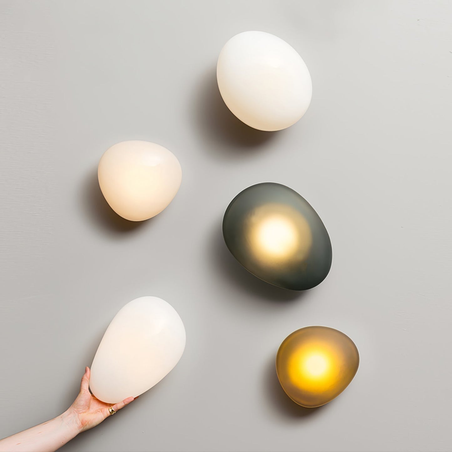 Caldrion | Hand Blown Glass Pebble Wall Light