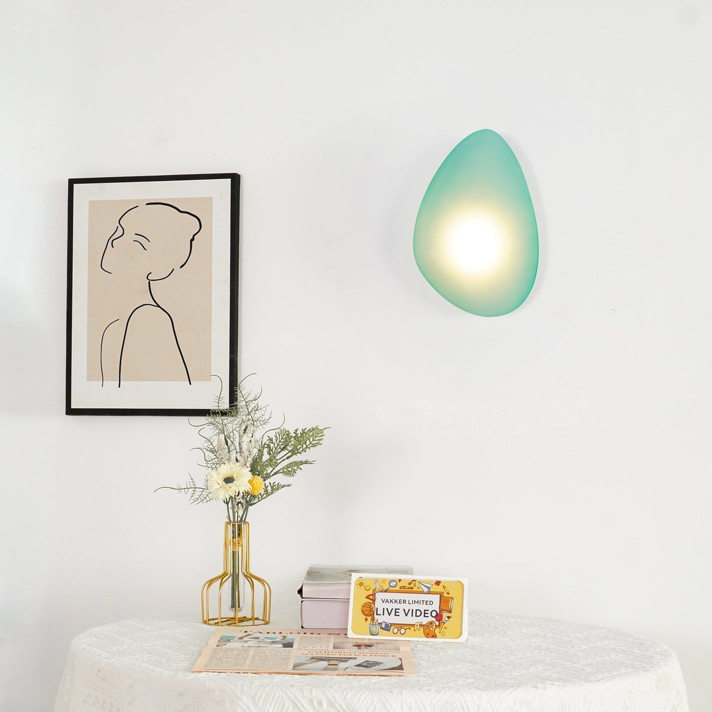 Caldrion | Hand Blown Glass Pebble Wall Light