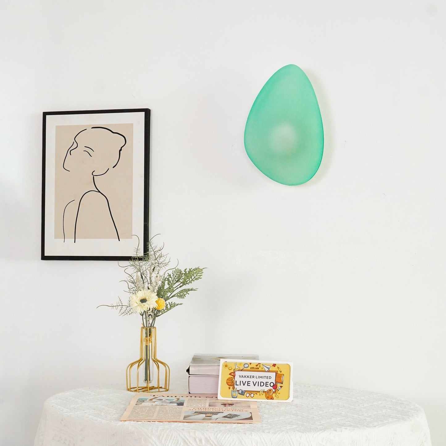 Caldrion | Hand Blown Glass Pebble Wall Light