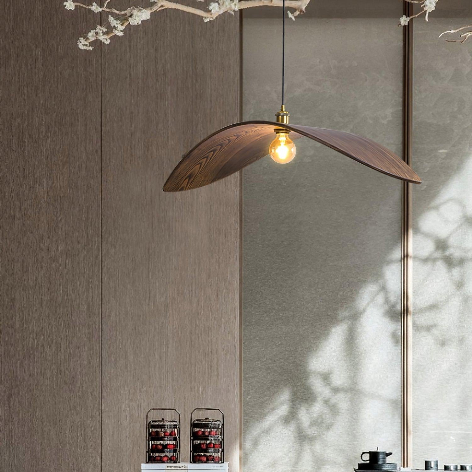 Kjelden | Nordic Sculptural Ash Wood Wave Pendant Light