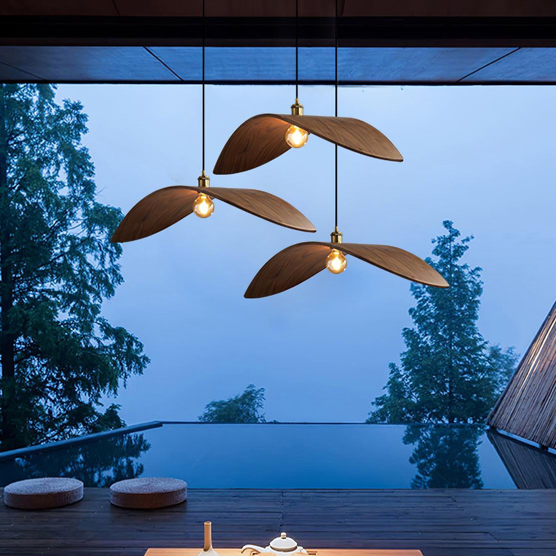 Kjelden | Nordic Sculptural Ash Wood Wave Pendant Light
