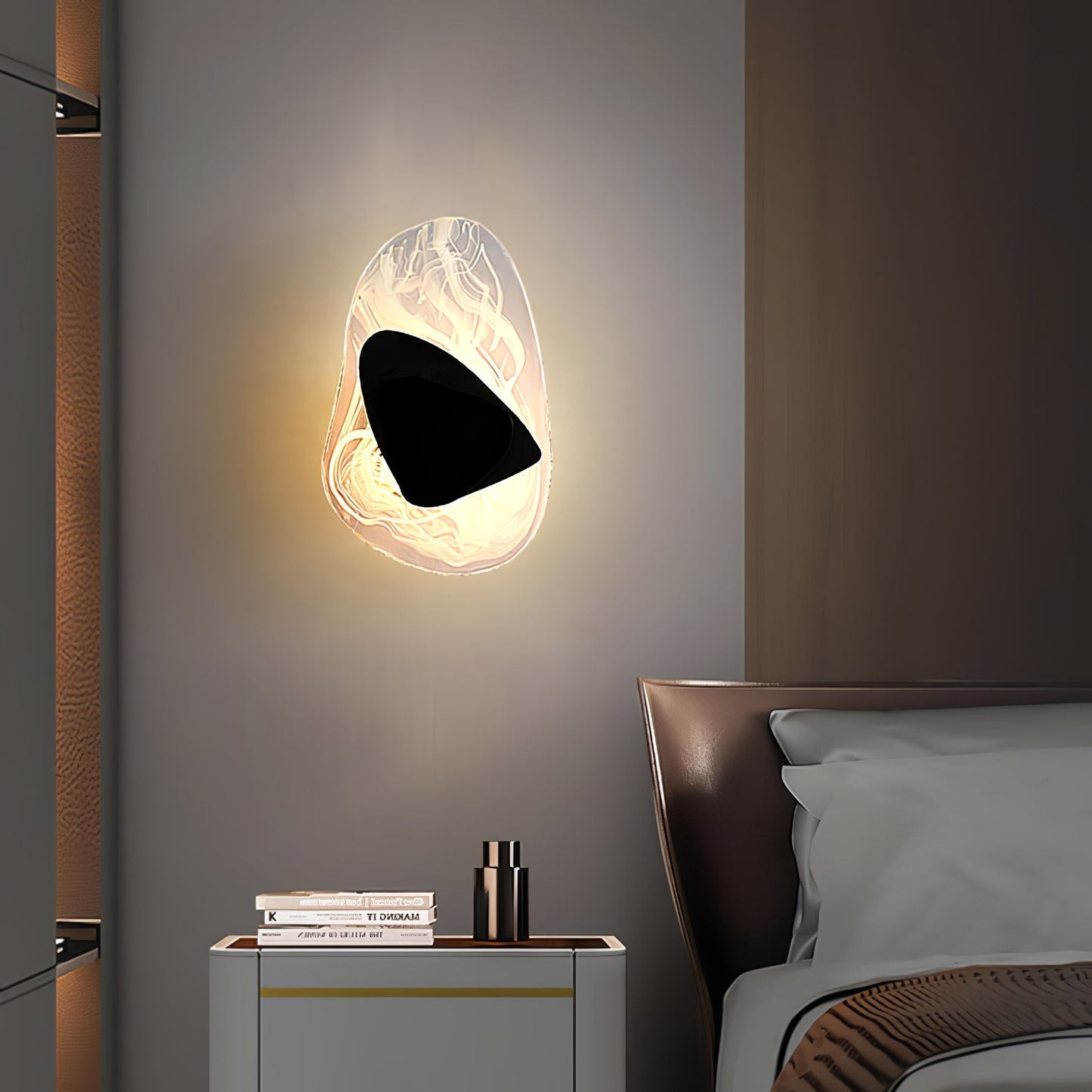 Zoryathen | Translucent Glass Ribbed Sconce Wall Light