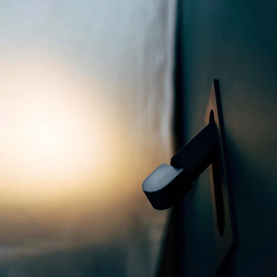 Solveinda | Linear Pop Out Adjustable Bedside Reading Wall Light
