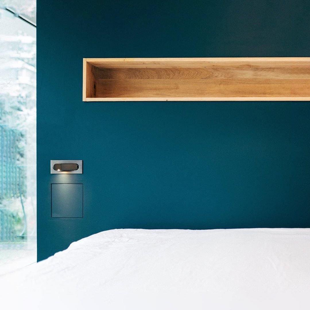 Solveinda | Linear Pop Out Adjustable Bedside Reading Wall Light