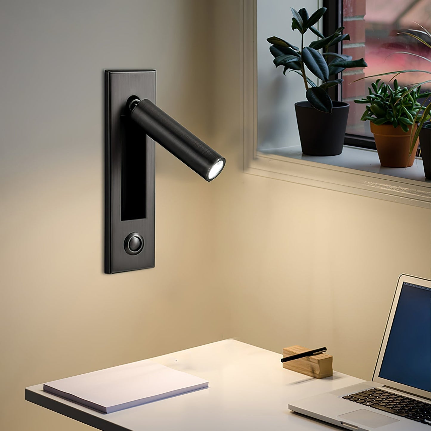 Vaelenor | Minimalist Concealed Retractable Bedside Reading Wall Light