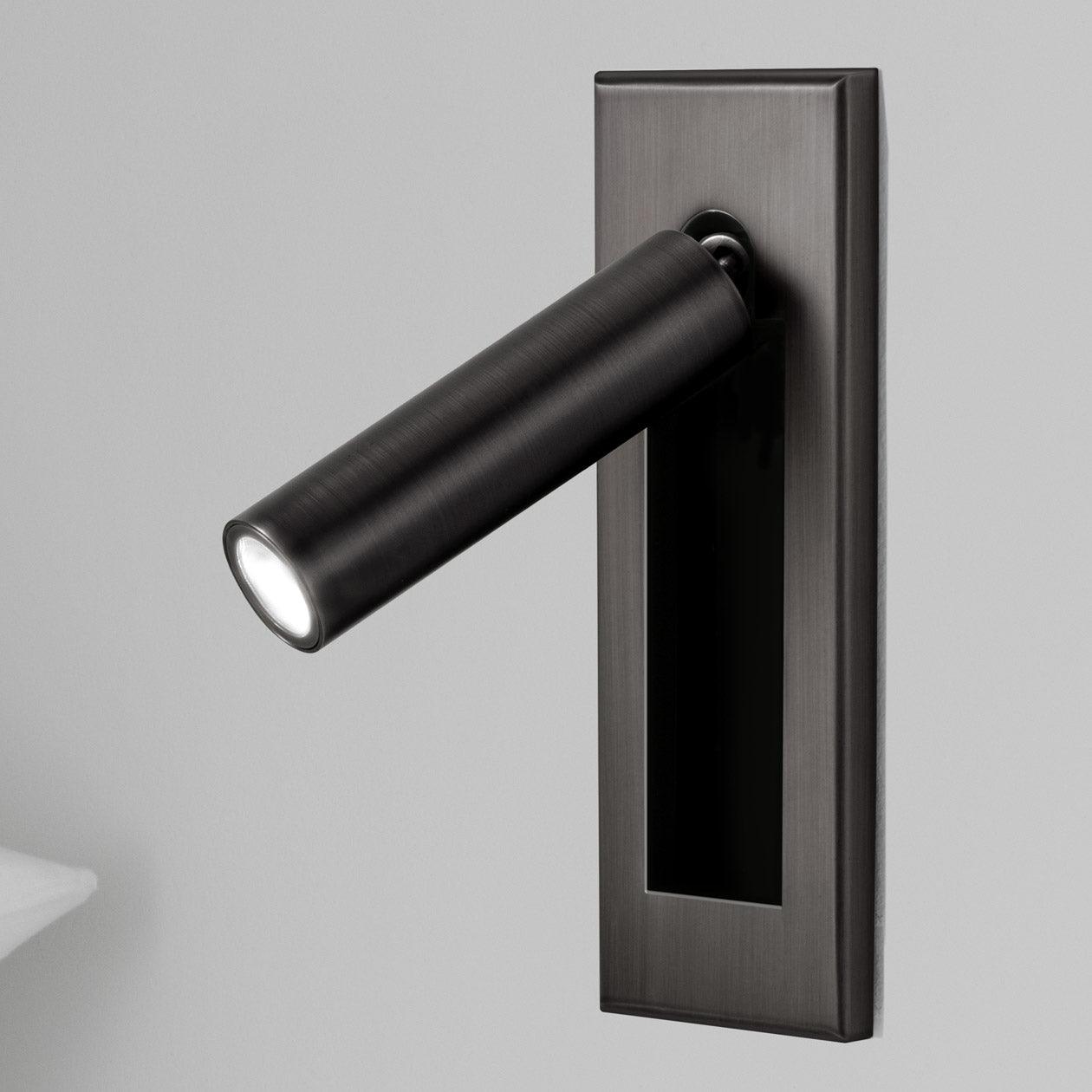 Vaelenor | Minimalist Concealed Retractable Bedside Reading Wall Light
