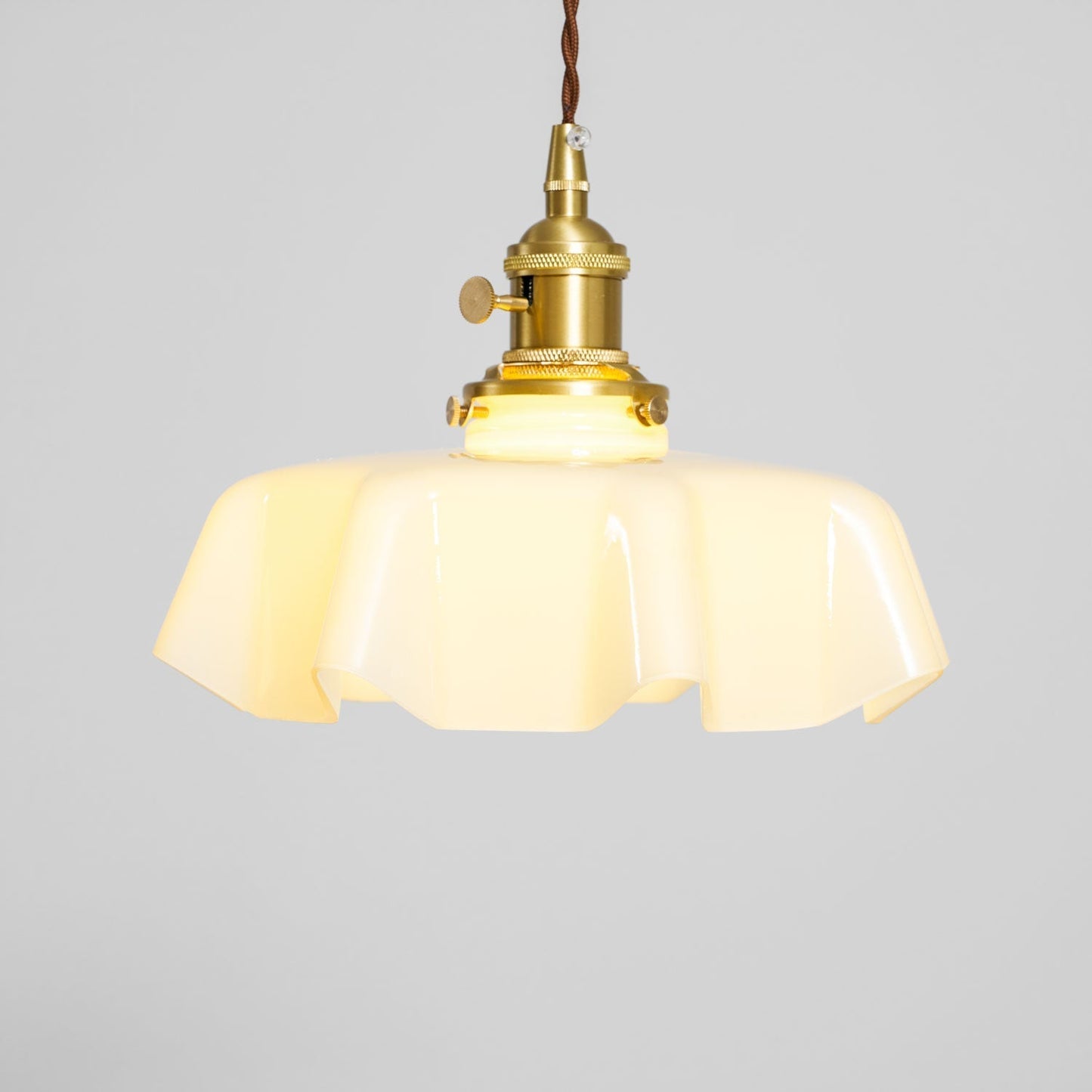 Kelvarna | Vintage Pleated Glass Fluted Pendant Light