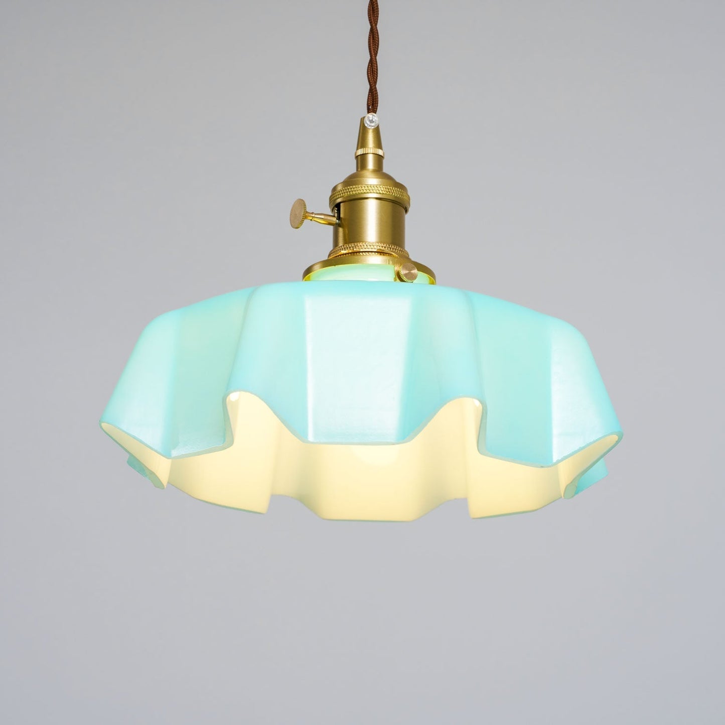 Kelvarna | Vintage Pleated Glass Fluted Pendant Light