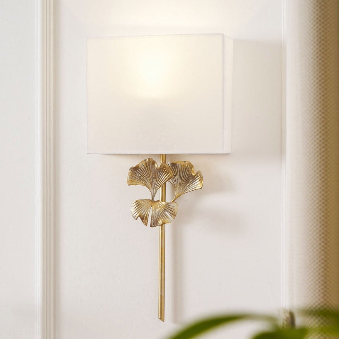 Juvox | Ginkgo Leaf Sculpted Fabric Brass Shade Wall Light