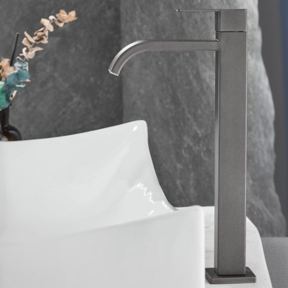 Lyskalla | Modern Curved Waterfall Spout Bathroom Sink Tap