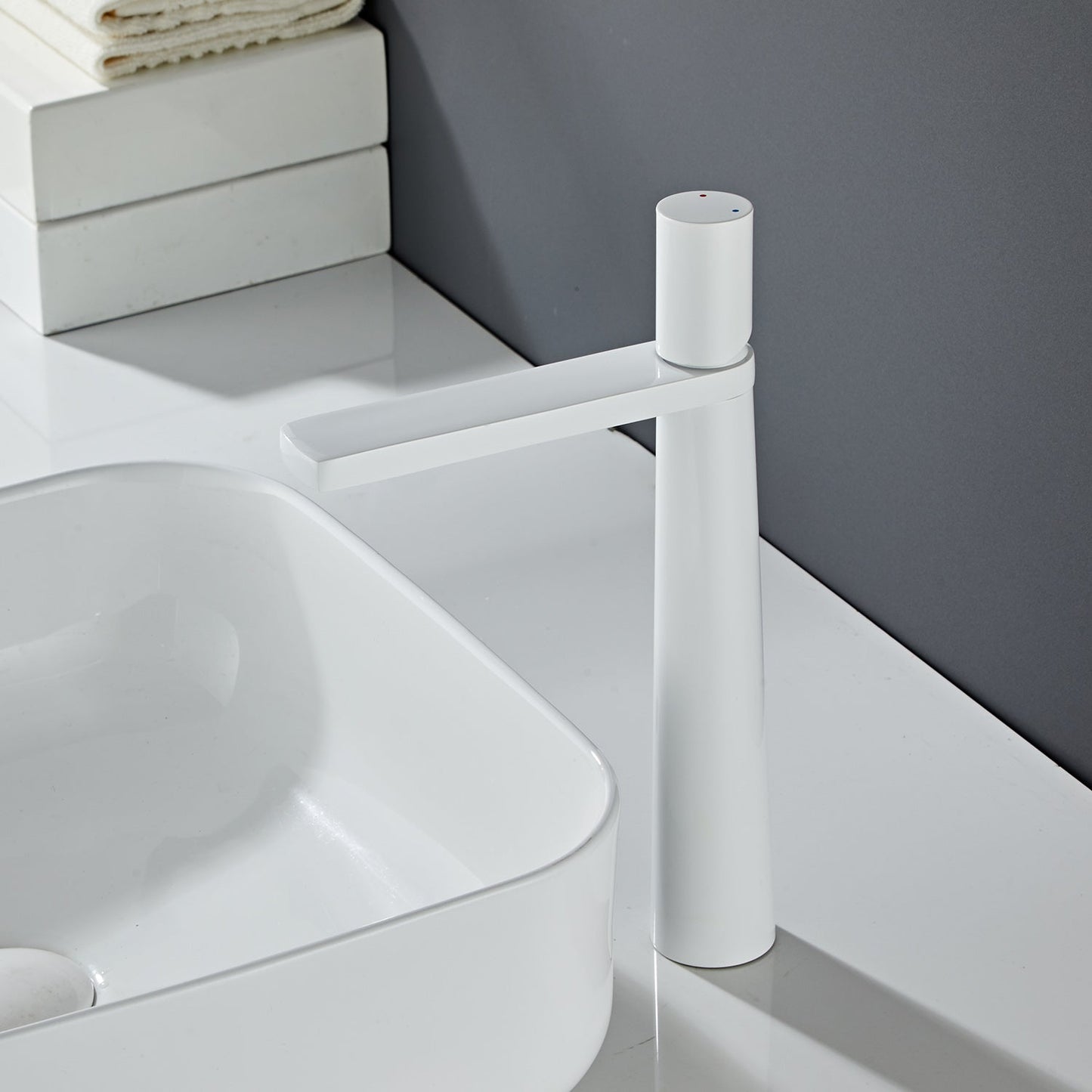 Thalruvne | Modern Cylindrical Silhouette Single Hole Bathroom Sink Tap with Rotary Knob