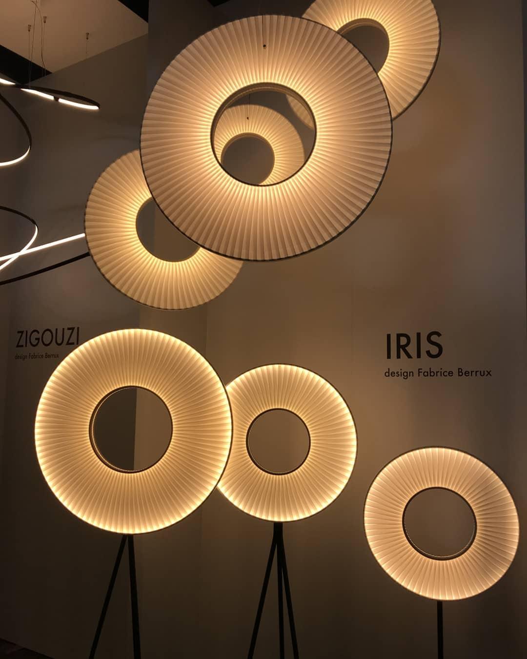 Elvandar | Pleated Fabric Architectural Floating Pendant Light