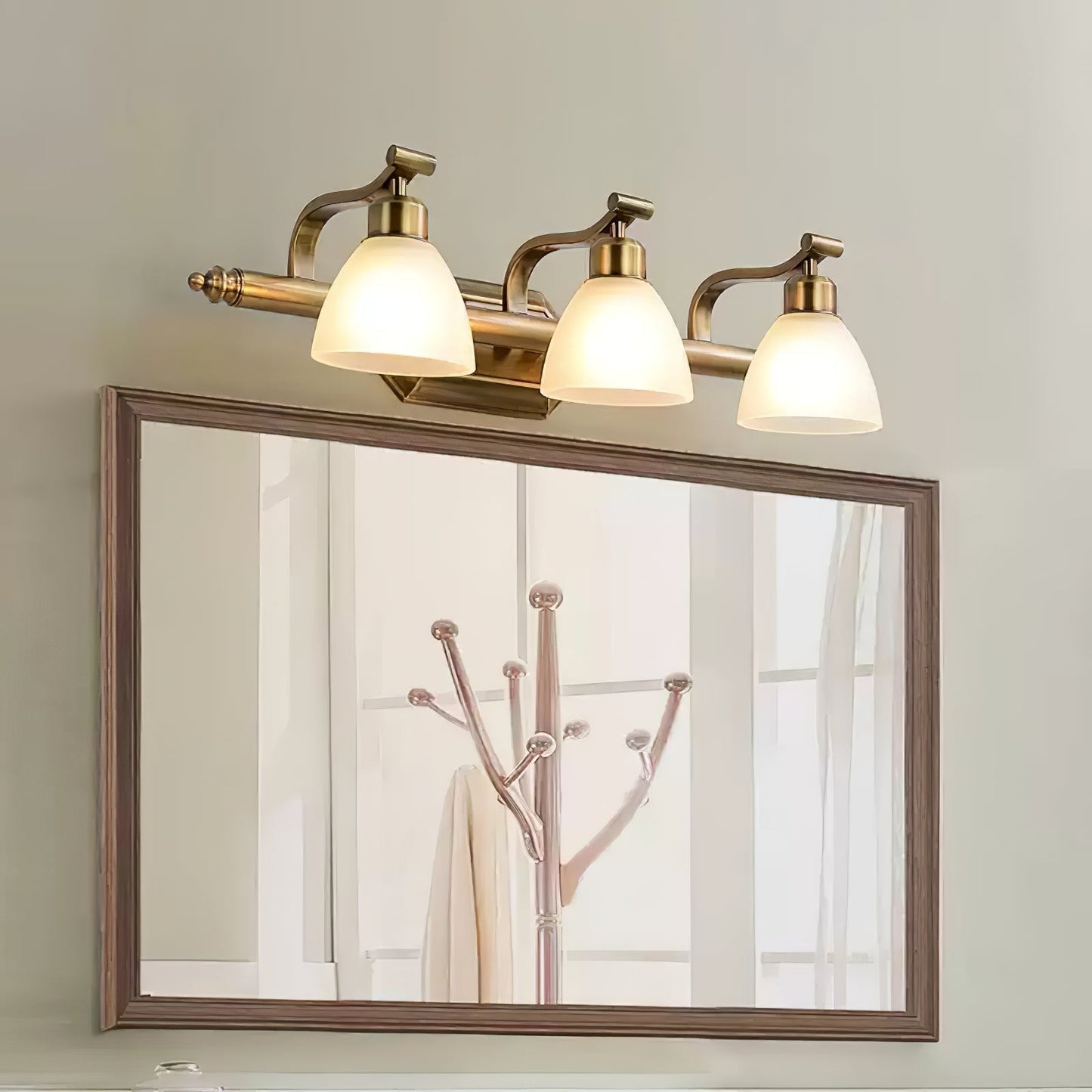 Luvidior | Scalloped Ribbed Glass Arched Frame Luxury Wall Light