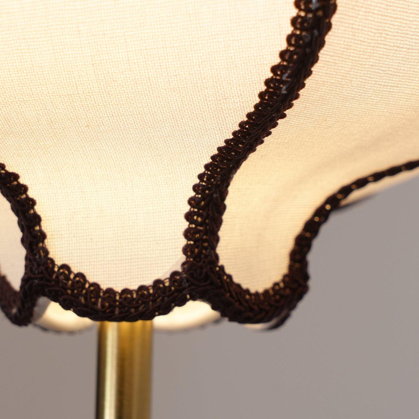 Kendrovy | Ribbed Fabric Lantern Silhouette Ceiling Pendant Light