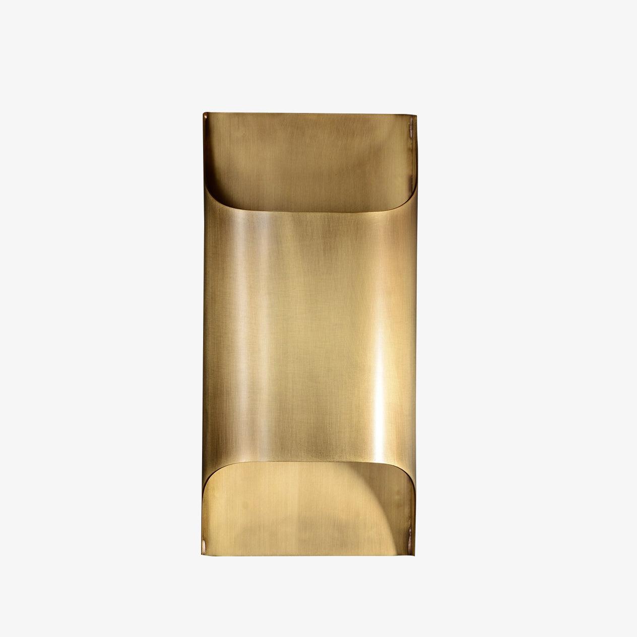 Kestrelon | Sleek Silhouette Geometric Brass Wall Light