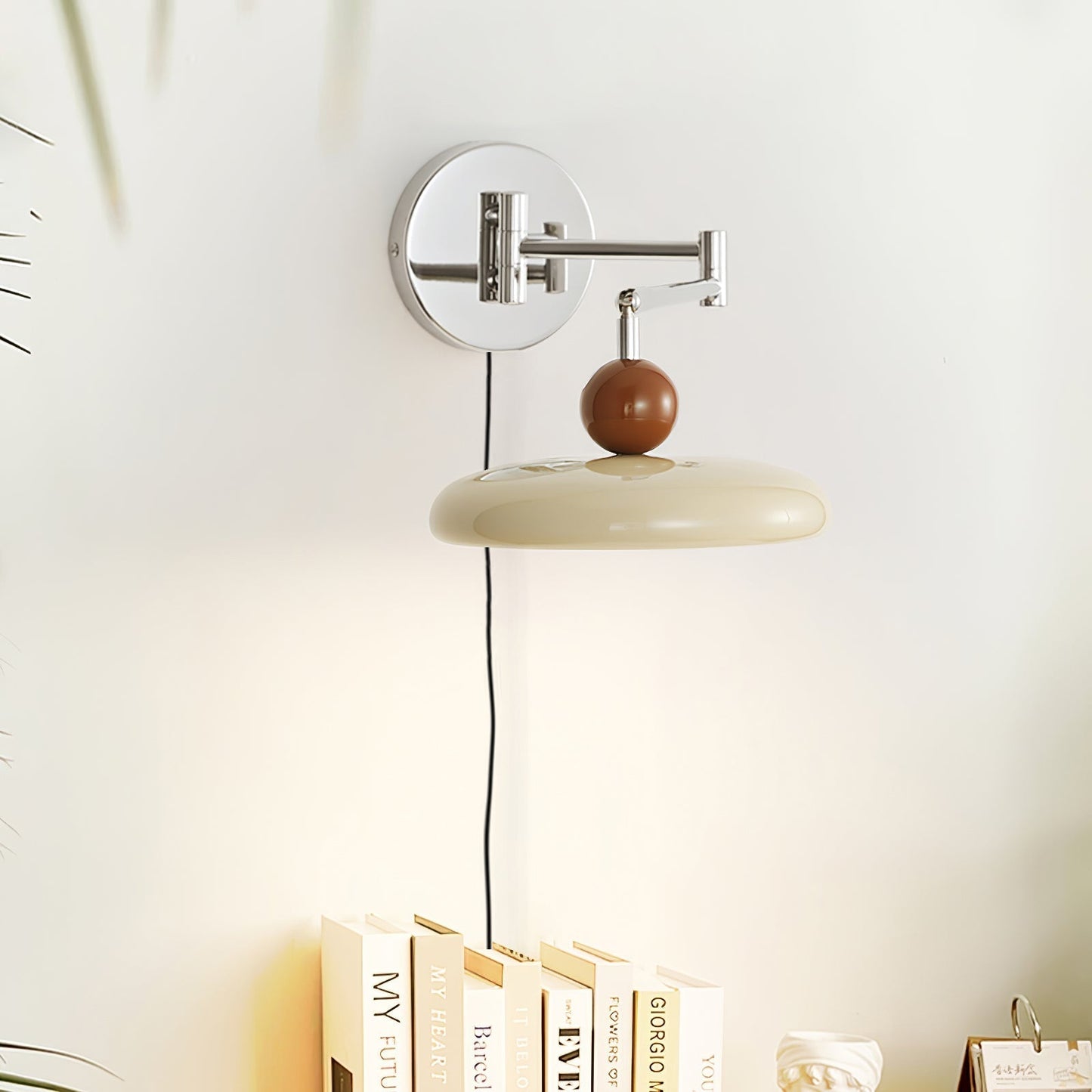 Zondrak | Geometric Round Platter Mounted Accent Wall Light