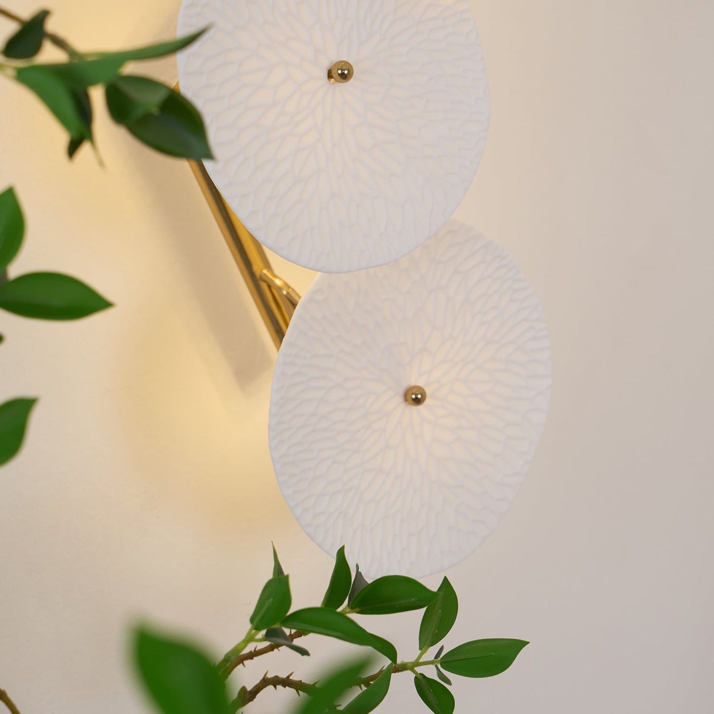 Lerius | Sculptural Ceramic Lotus Petal Artistic Wall Light