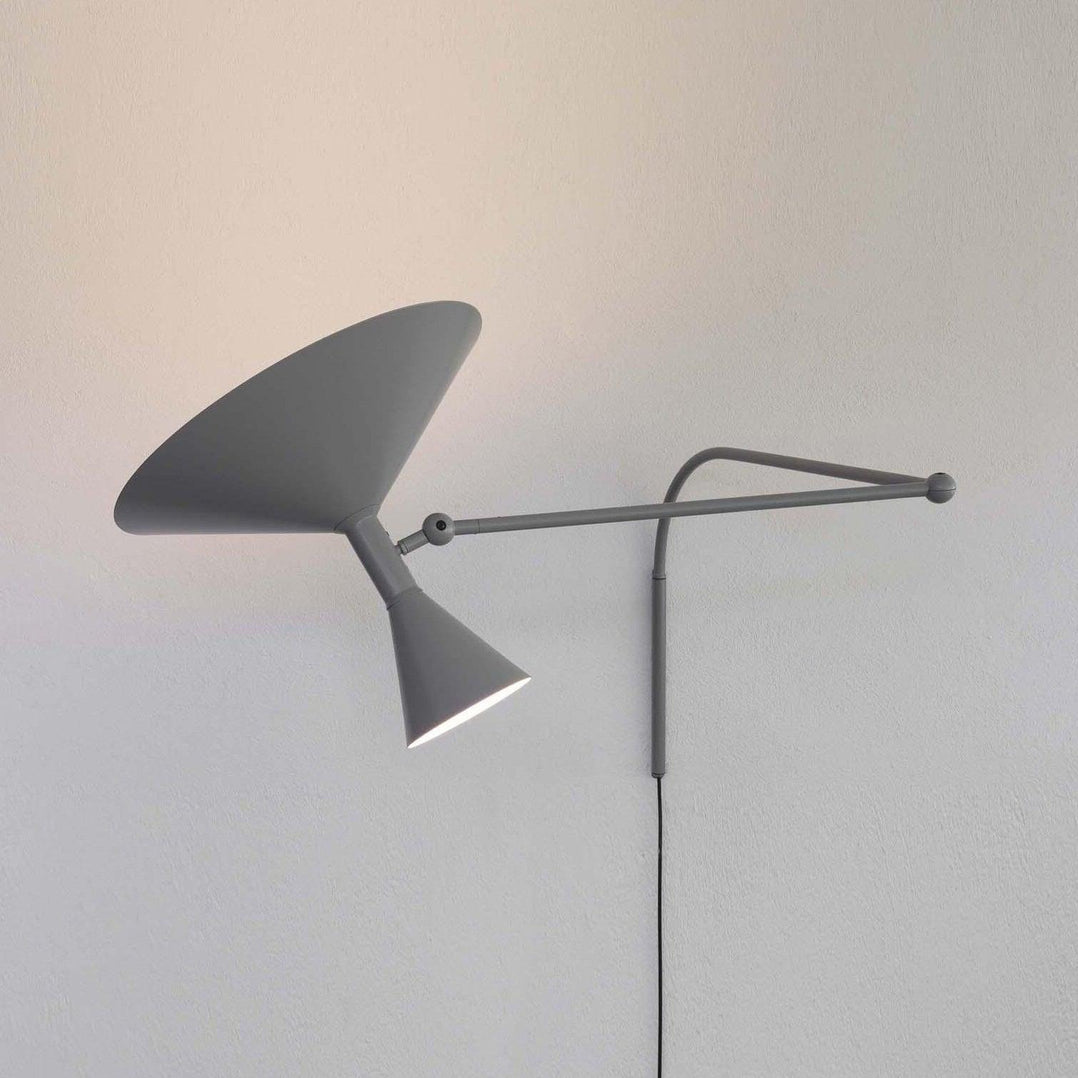 Elvinda | Sculptural Adjustable Aluminum Swivel Wall Light