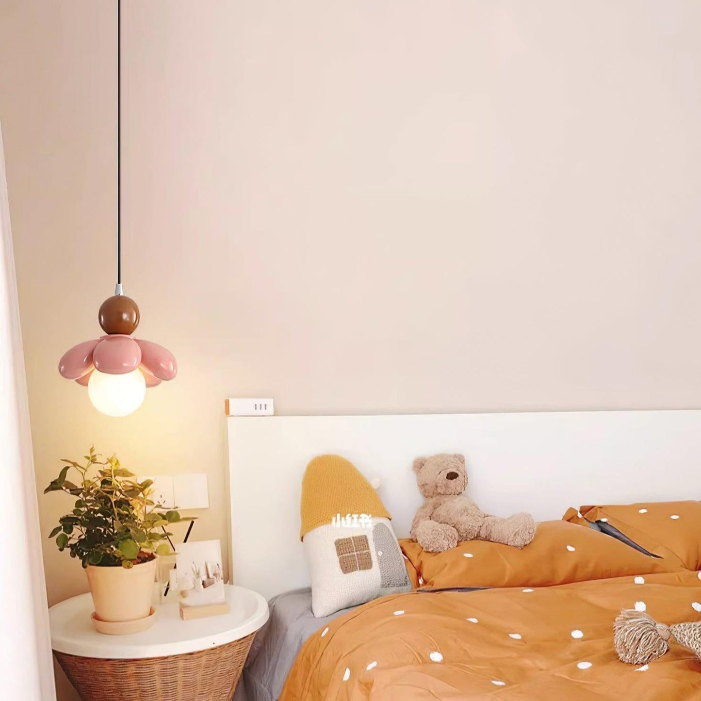 Berislys | Sculpted  Organic Floral Silhouette Glass Pendant Light