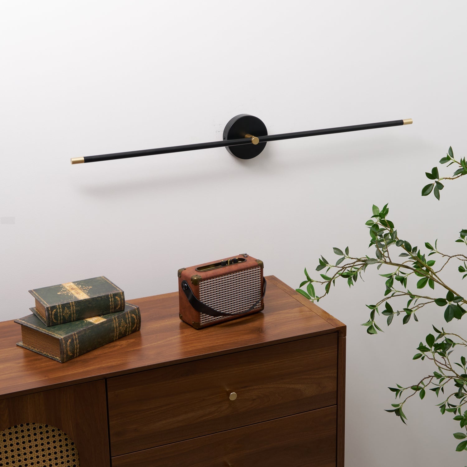 Eldio | Slim Profile Linear Rod Architectural Wall Light