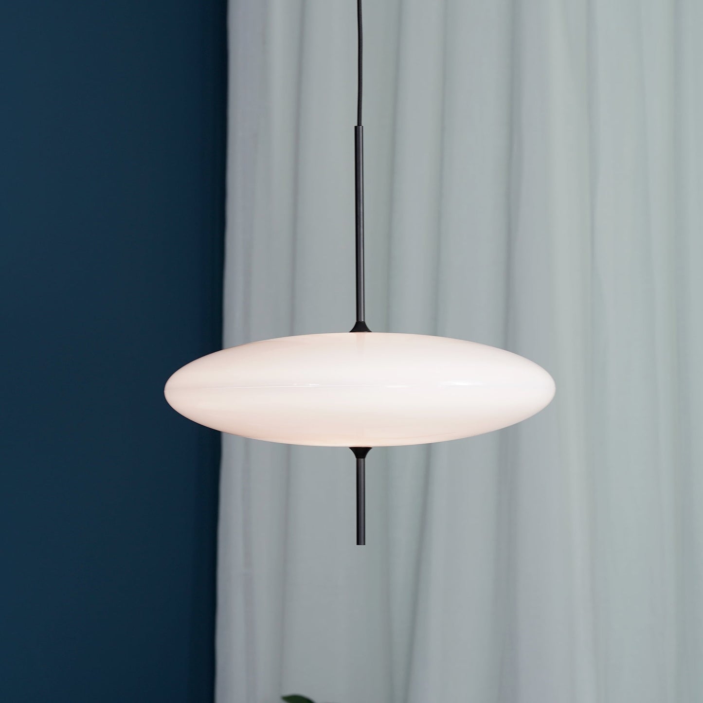 Belthorim | Opalescent Disc Silhouette Minimalist Pendant Light