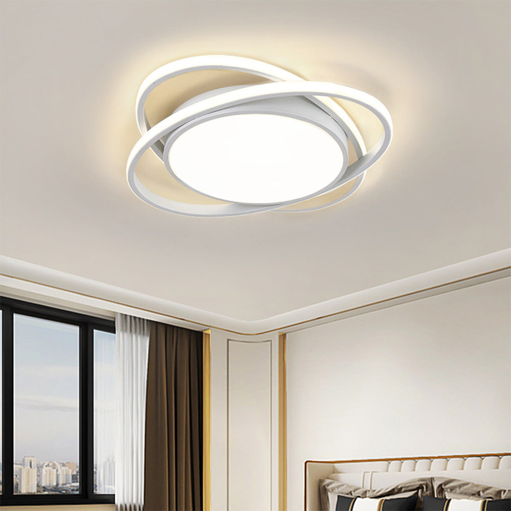 Auria | Sleek Layered Interlocking Ring Ceiling Light