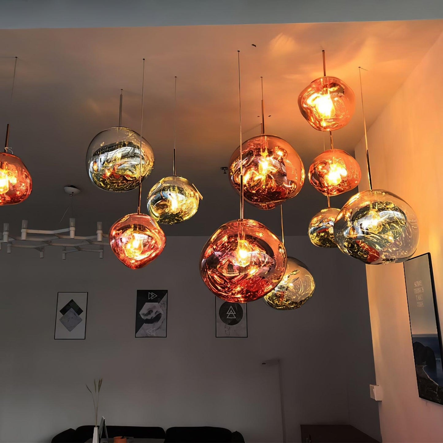 Kryntoch | Sculptural Fluidic Wave Ambient Drop Pendant Light
