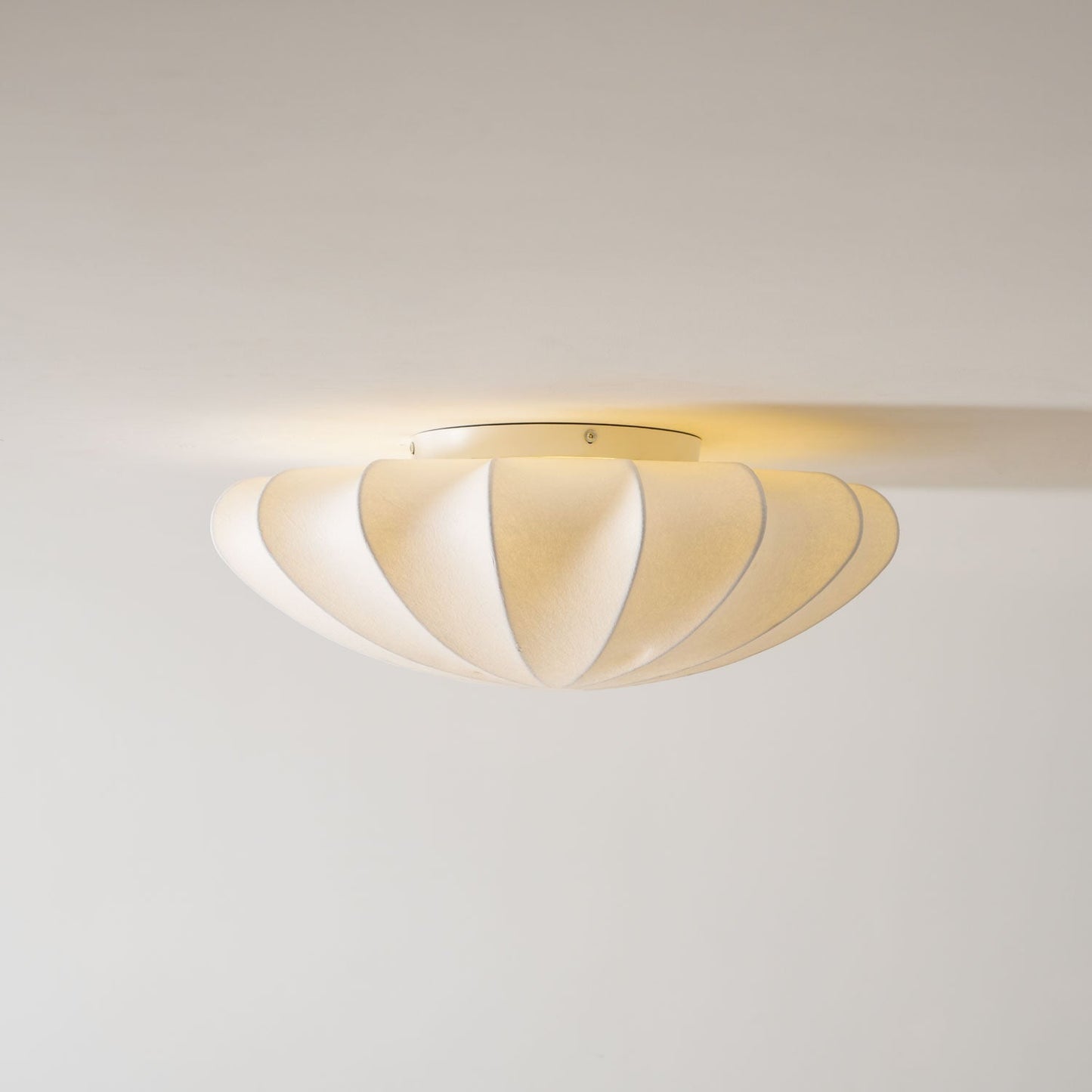Korisand | Mid-Century Geometric Sculptural Silk Mesh Ceiling Light