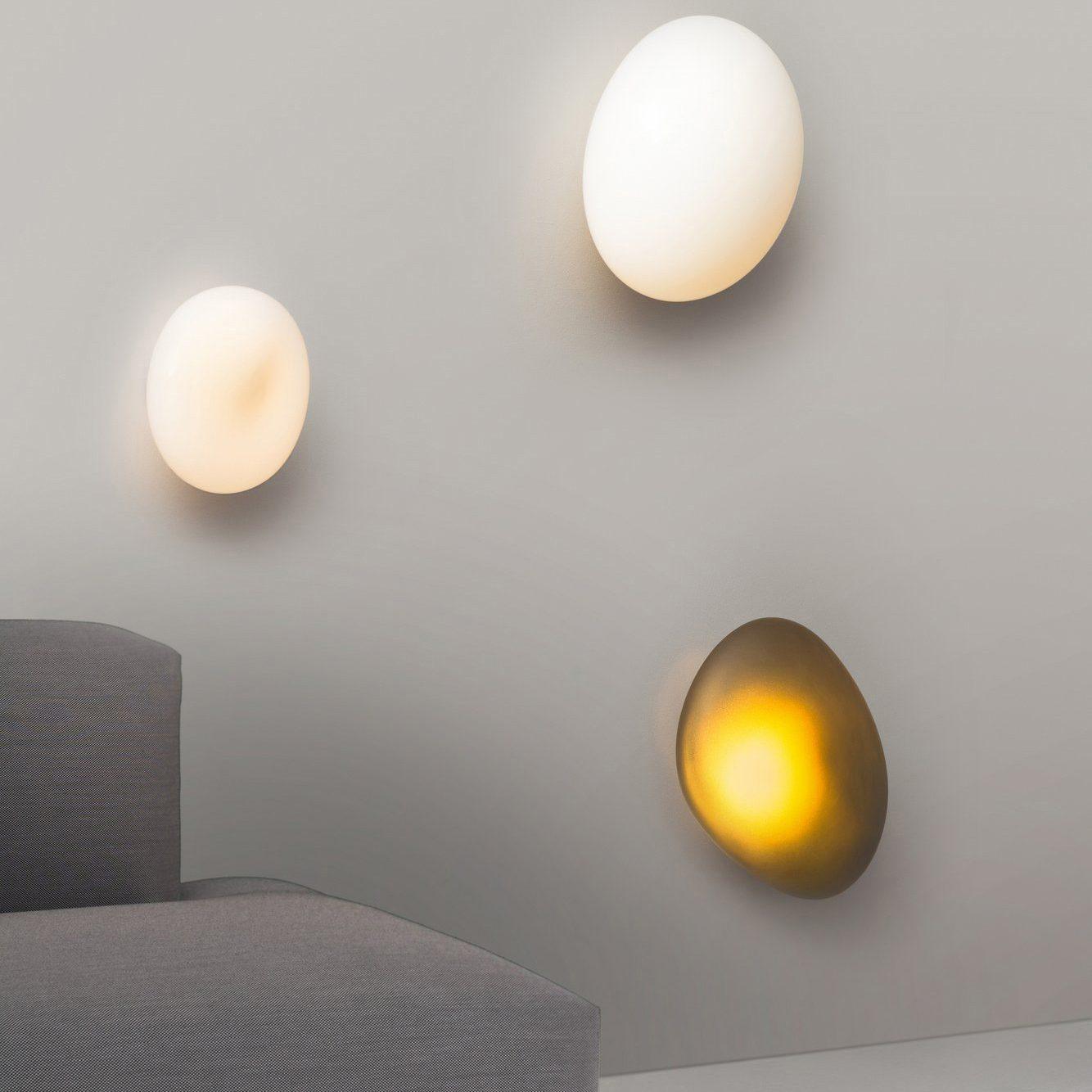 Caldrion | Hand Blown Glass Pebble Wall Light