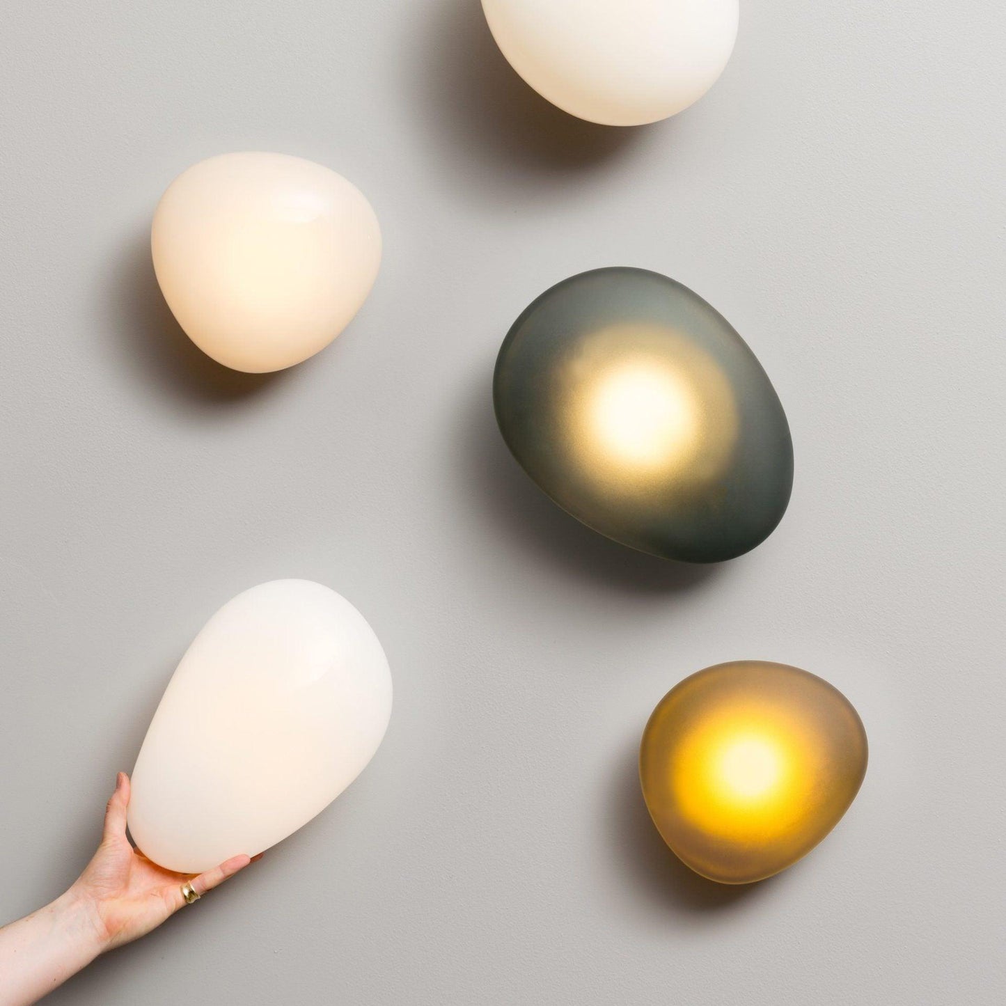 Caldrion | Hand Blown Glass Pebble Wall Light