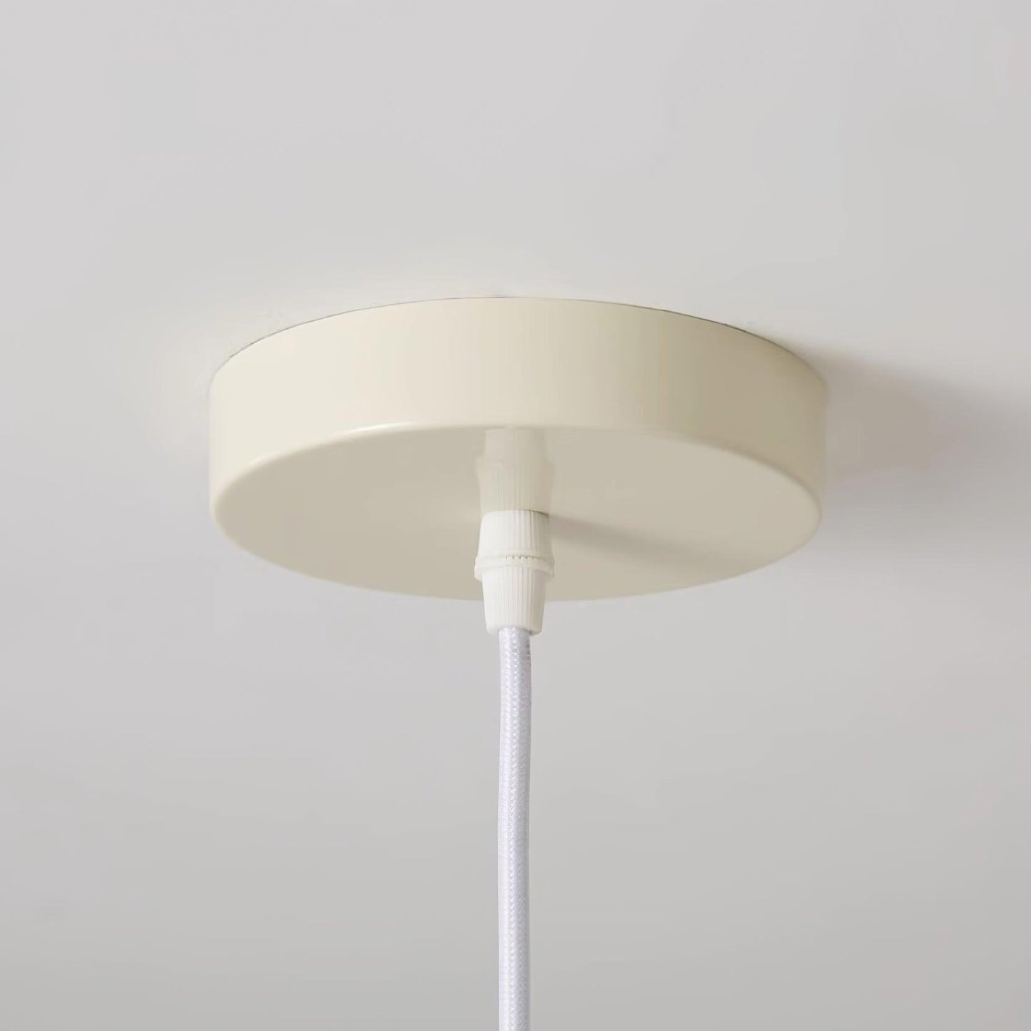 Sythos | Sculptural Donut Floating Geometric Pendant Light