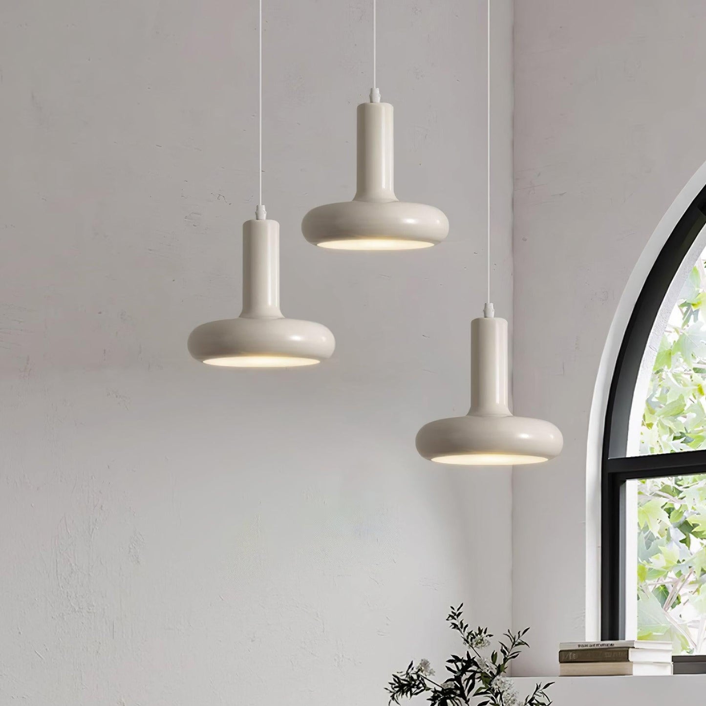 Sythos | Sculptural Donut Floating Geometric Pendant Light
