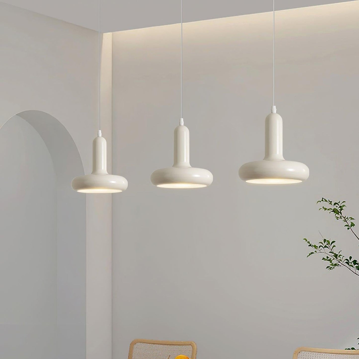 Sythos | Sculptural Donut Floating Geometric Pendant Light
