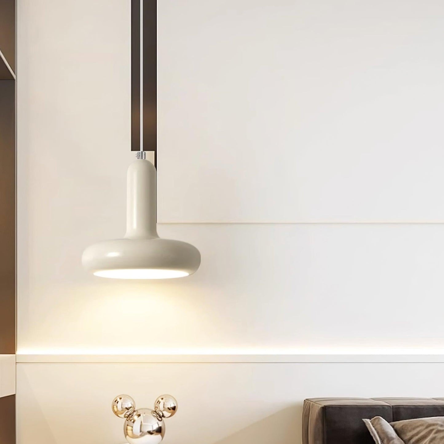Sythos | Sculptural Donut Floating Geometric Pendant Light