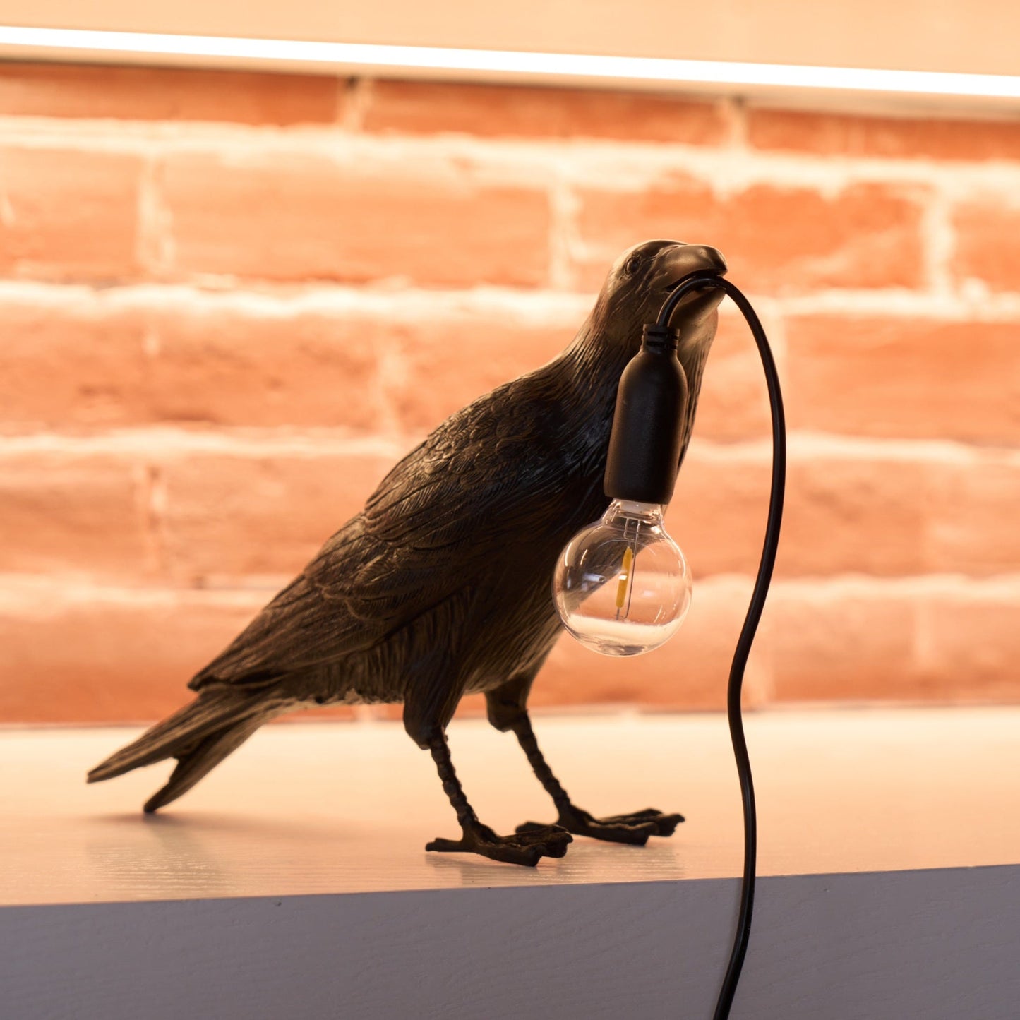 Bristhow | Gothic Sculptural Avian Raven Table Lamp