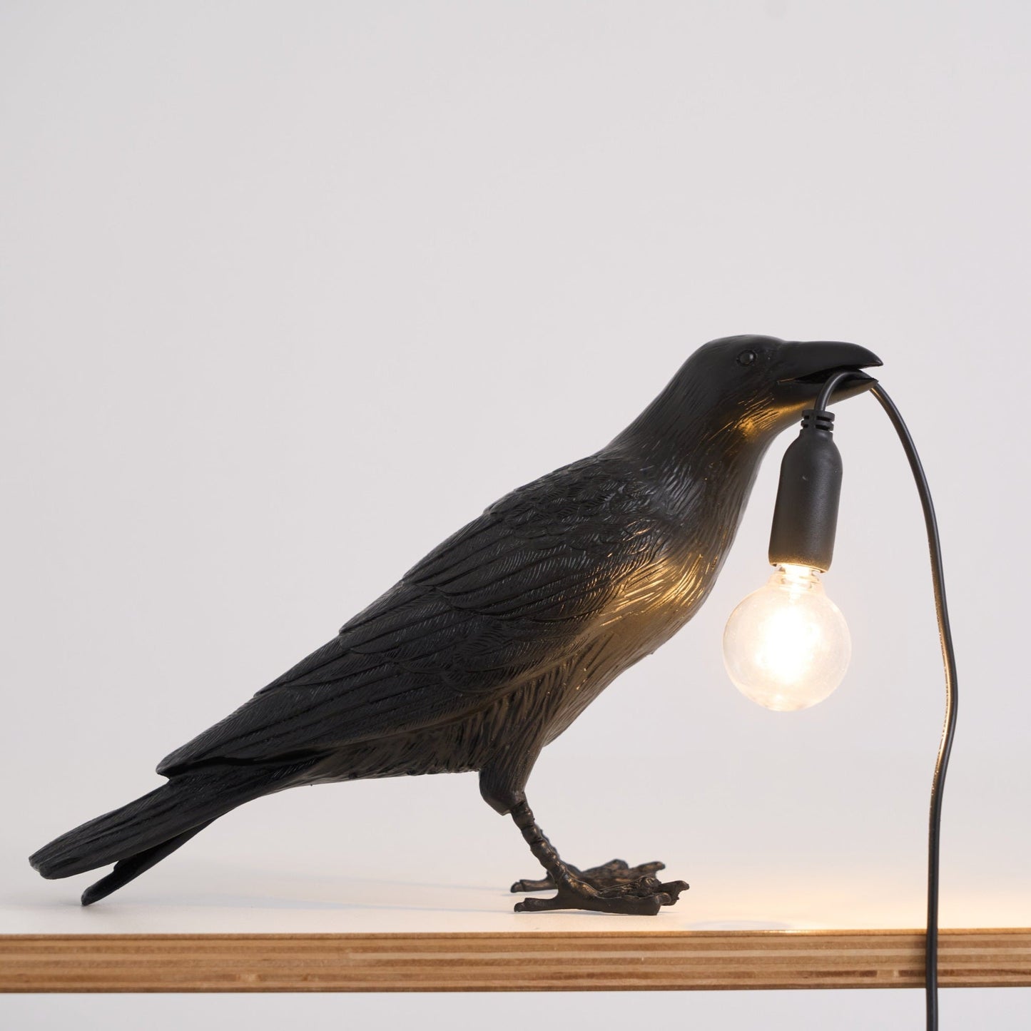 Bristhow | Gothic Sculptural Avian Raven Table Lamp