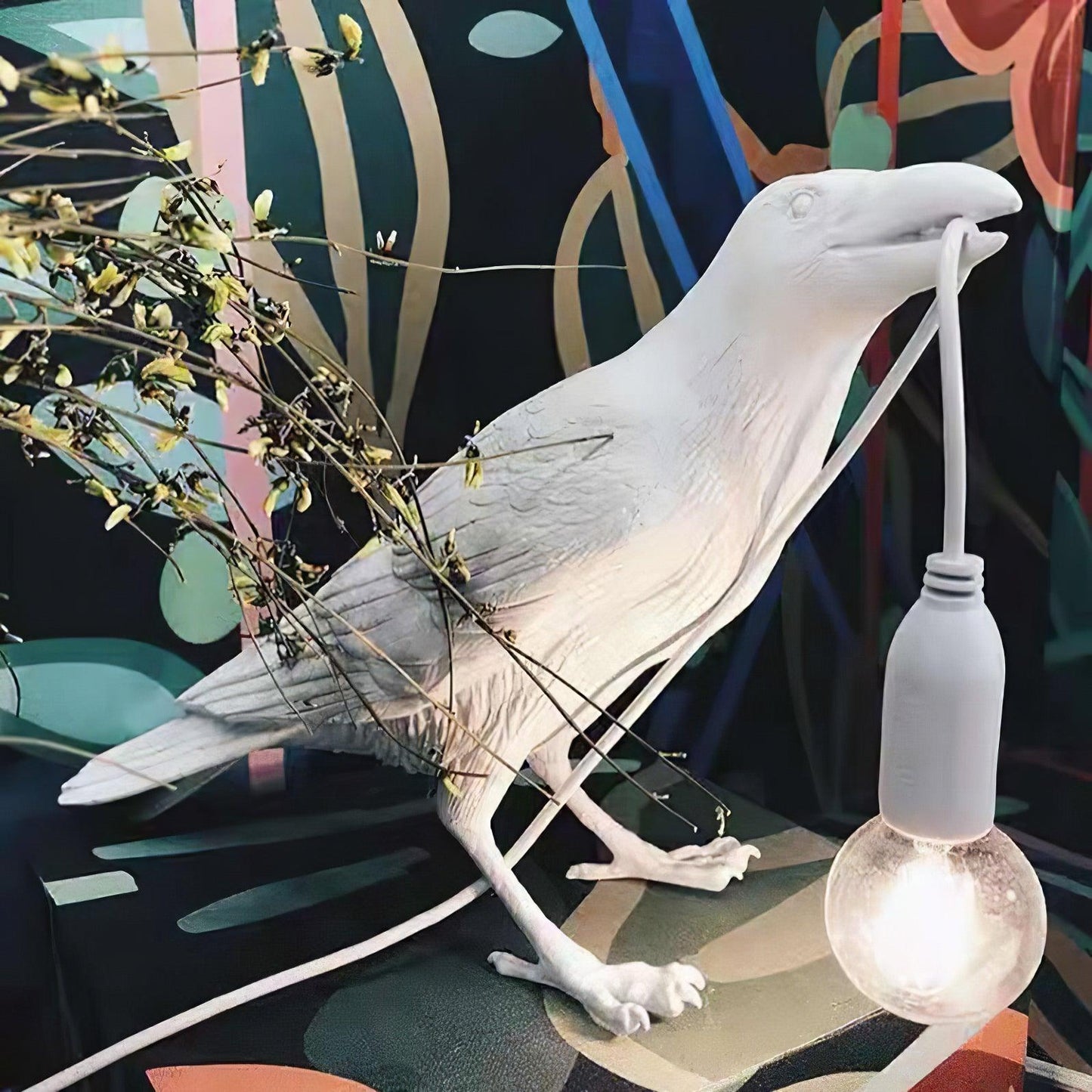 Bristhow | Gothic Sculptural Avian Raven Table Lamp