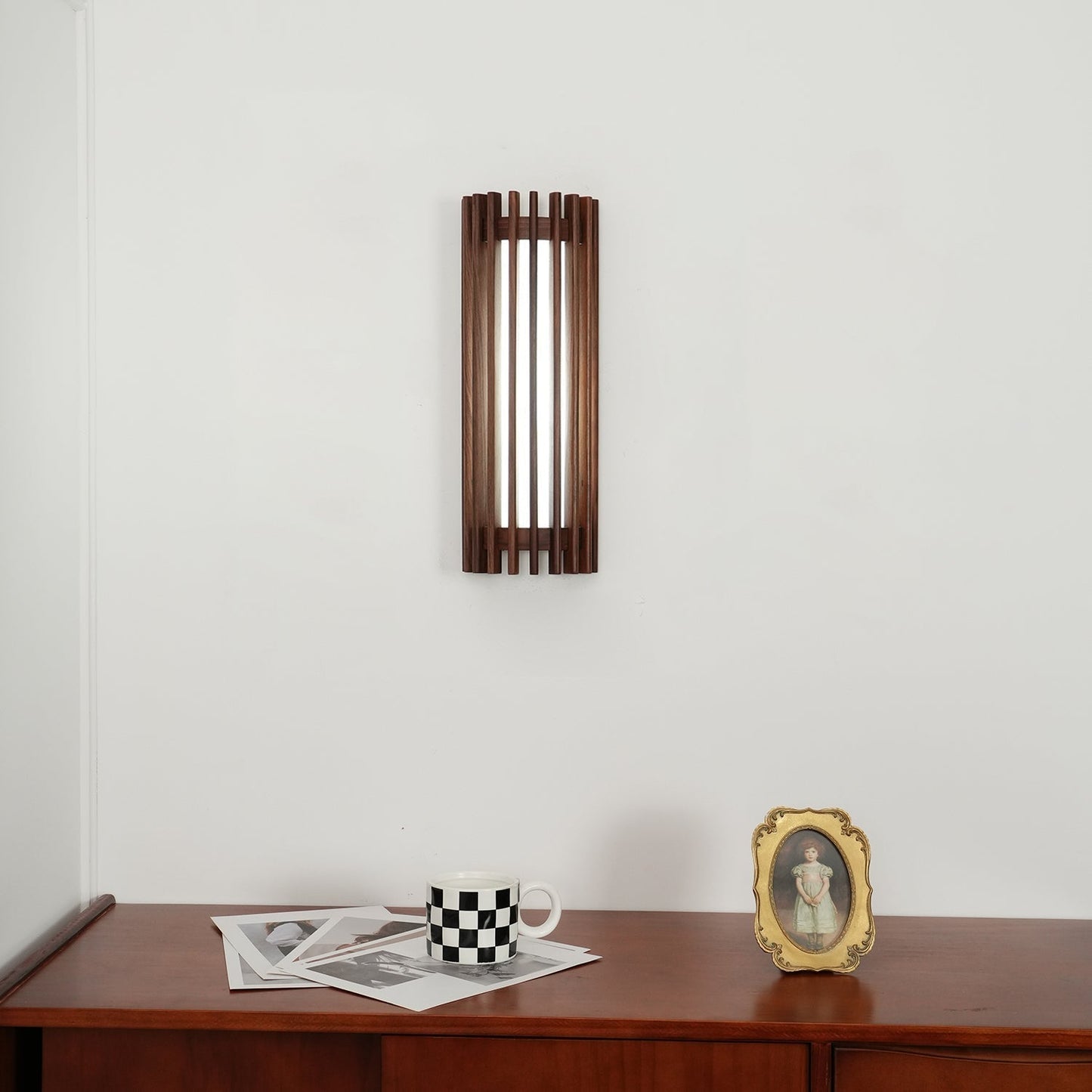 Arbor | Minimalist Natural Wood Grain Wall Light