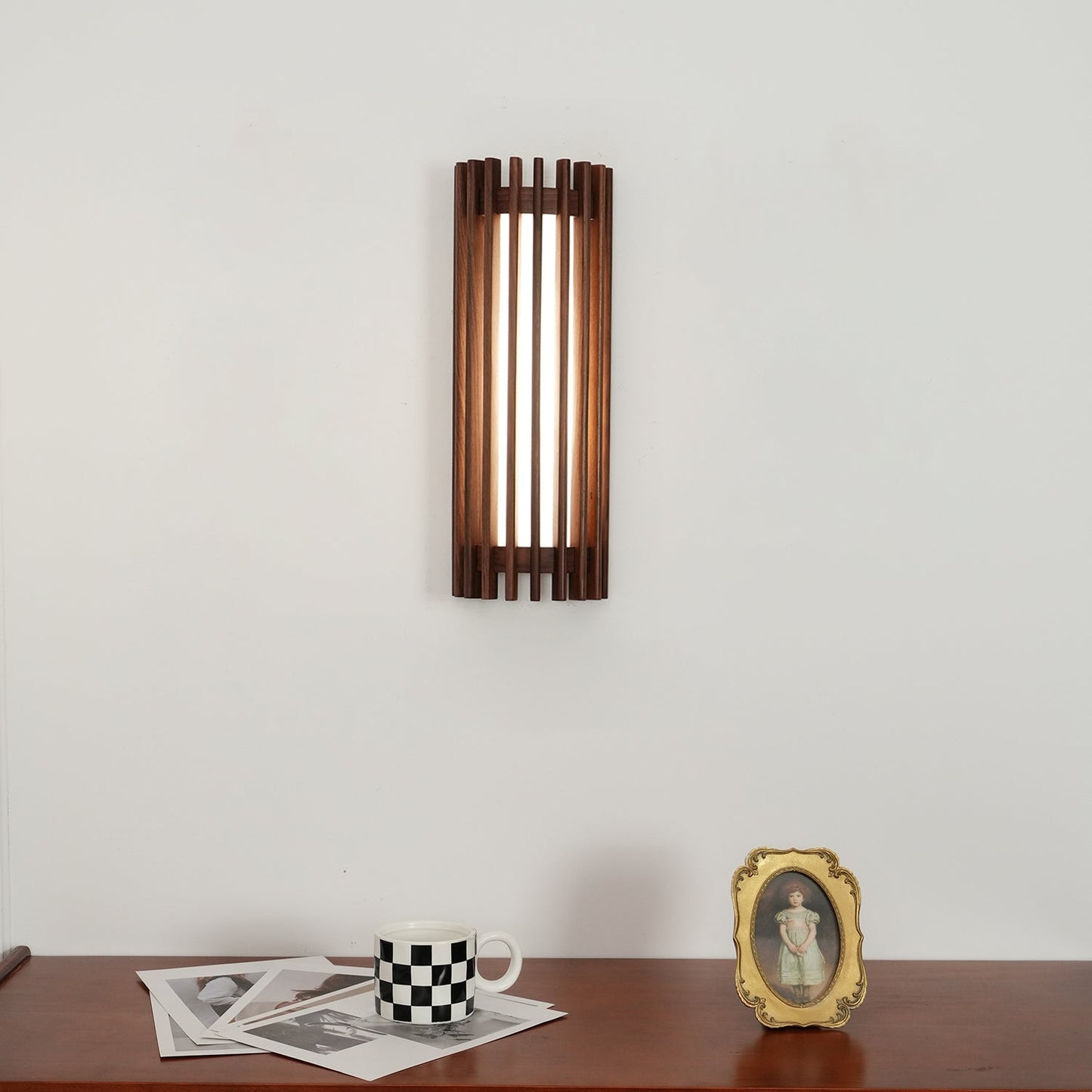 Arbor | Minimalist Natural Wood Grain Wall Light