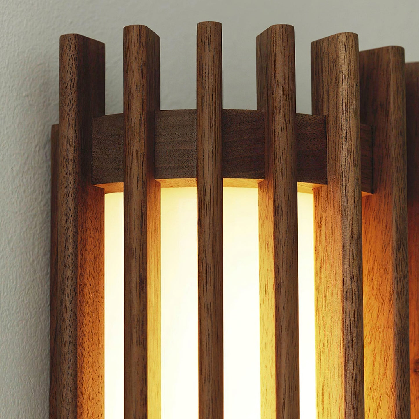 Arbor | Minimalist Natural Wood Grain Wall Light