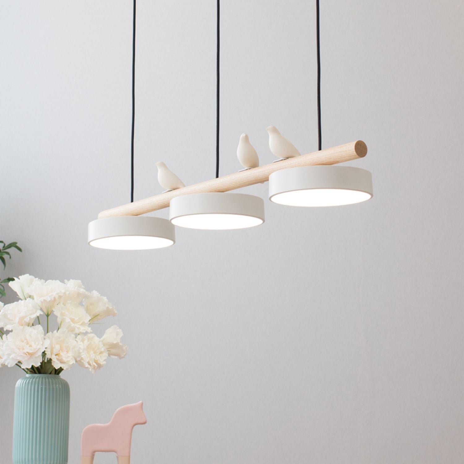 Aves | Modern Wood and Resin Bird Inspired Pendant Light