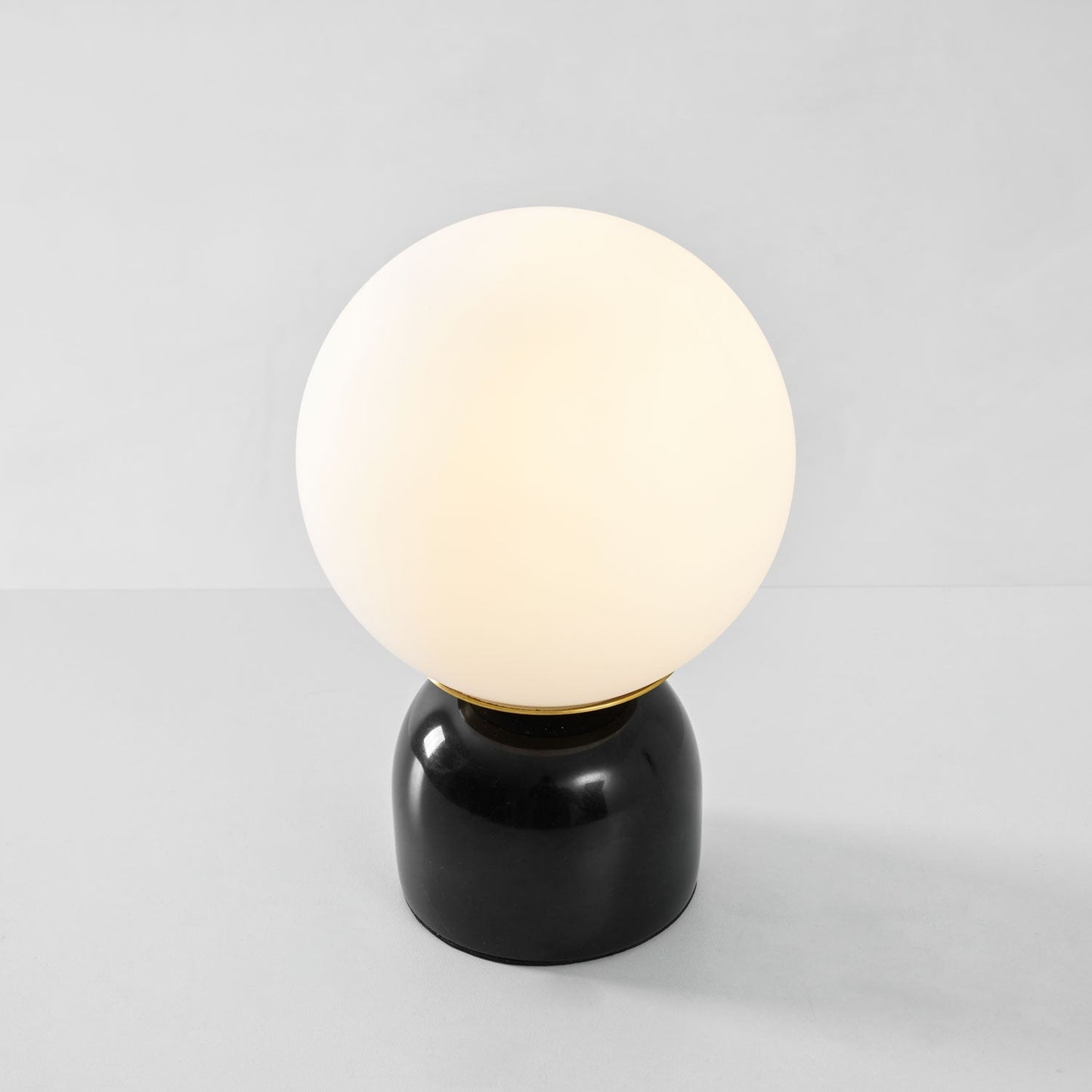Kendroct | Minimalist Luminous Orb Accent Table Lamp