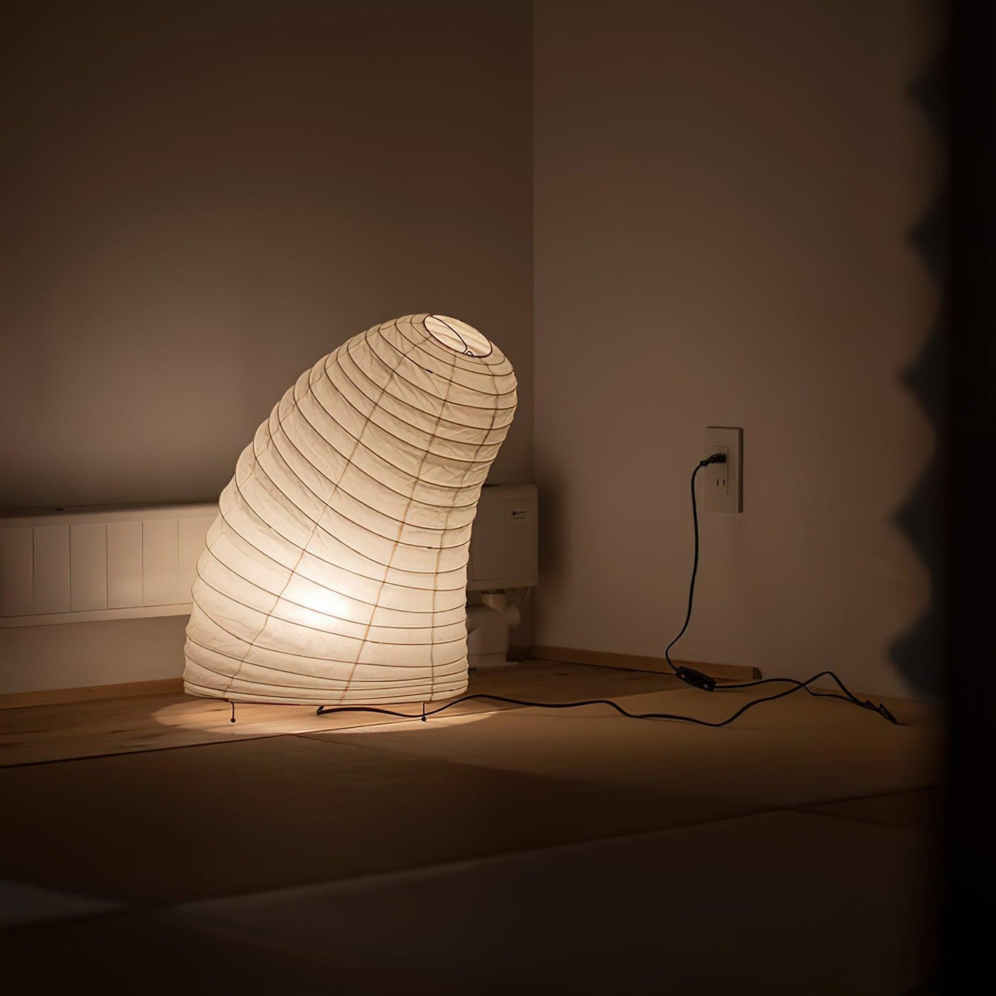 Kryntaleo | Japanese Ribbed Bamboo Silhouette Oriental Accent Table Lamp